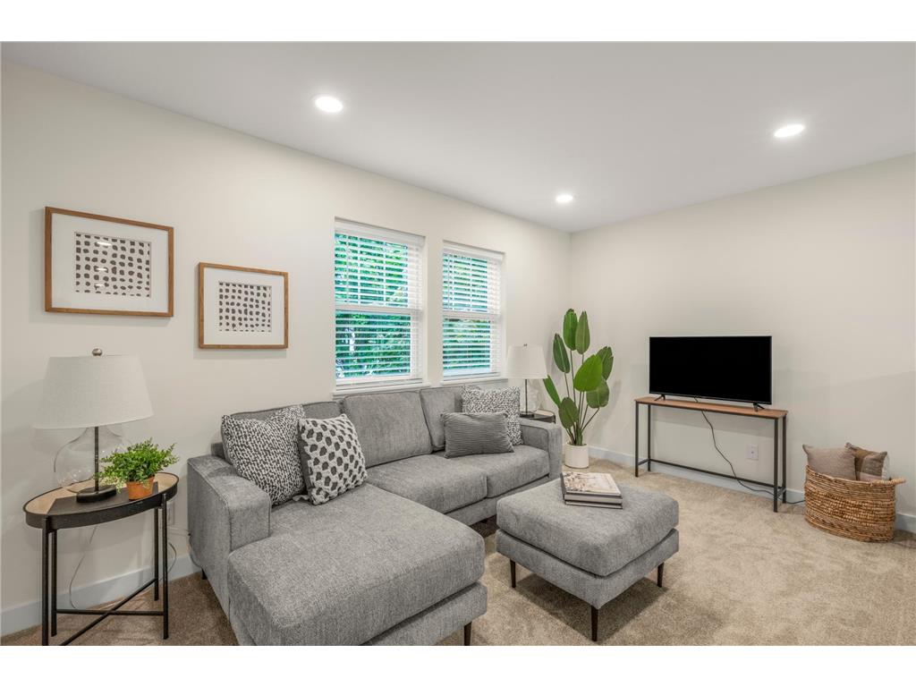 3213 Holmes Avenue S Minneapolis MN 55408 7073826 image31