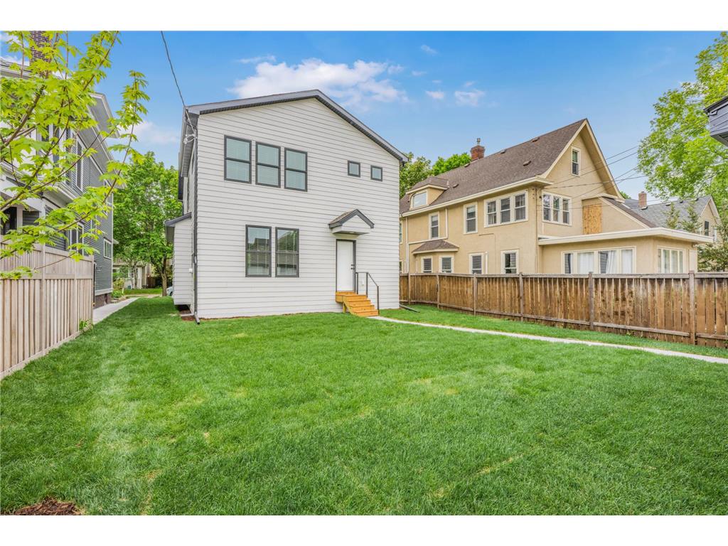 3213 Holmes Avenue S Minneapolis MN 55408 7073826 image44