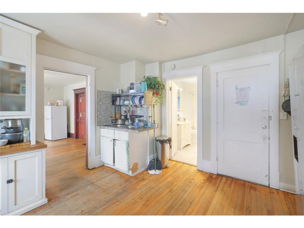 3213 Minnehaha Avenue Minneapolis MN 55406 7073250 image19