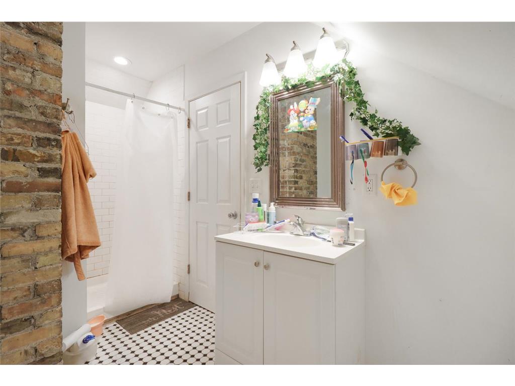 3213 Minnehaha Avenue Minneapolis MN 55406 7073250 image26