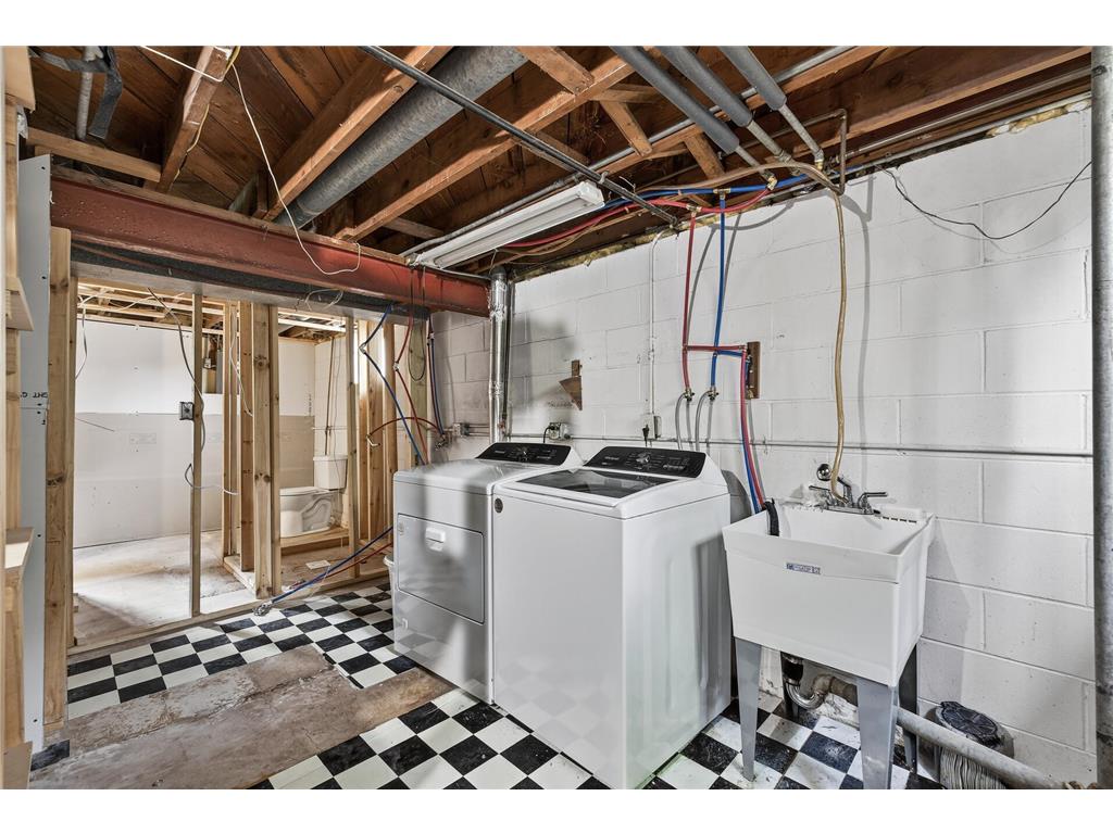 3213 W Old Shakopee Road Bloomington MN 55431 7021093 image26