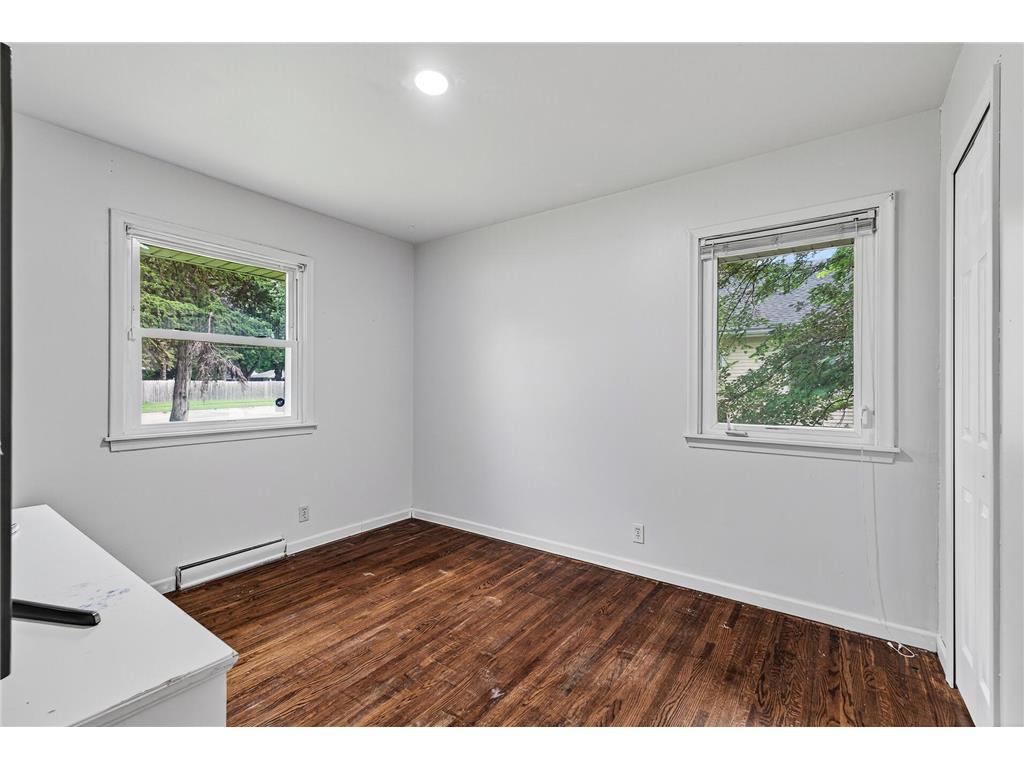 3213 W Old Shakopee Road Bloomington MN 55431 7021093 image39