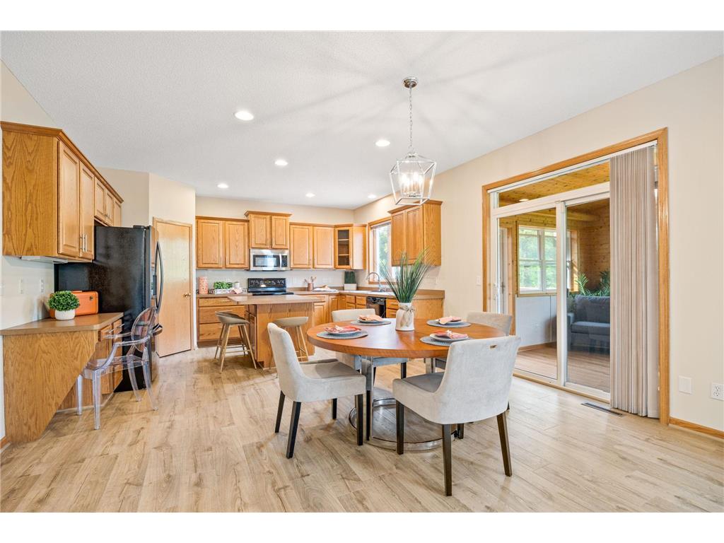 3214 98th Circle N Brooklyn Park MN 55443 6421265 image1