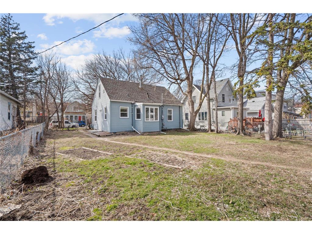 3214 Dupont Avenue N Minneapolis MN 55412 7083424 image2