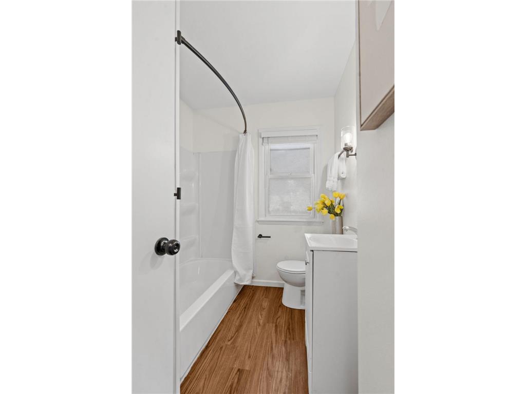 3214 Dupont Avenue N Minneapolis MN 55412 7083424 image21