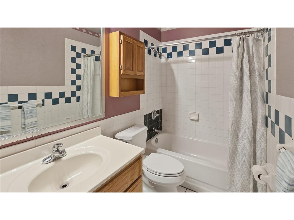 3214 Valley Ridge Drive Eagan MN 55121 7061912 image19