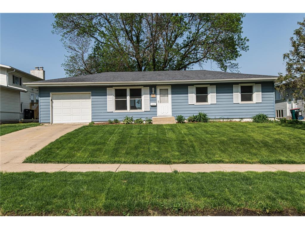 3215 15th Avenue NW Rochester MN 55901 6363863 image1