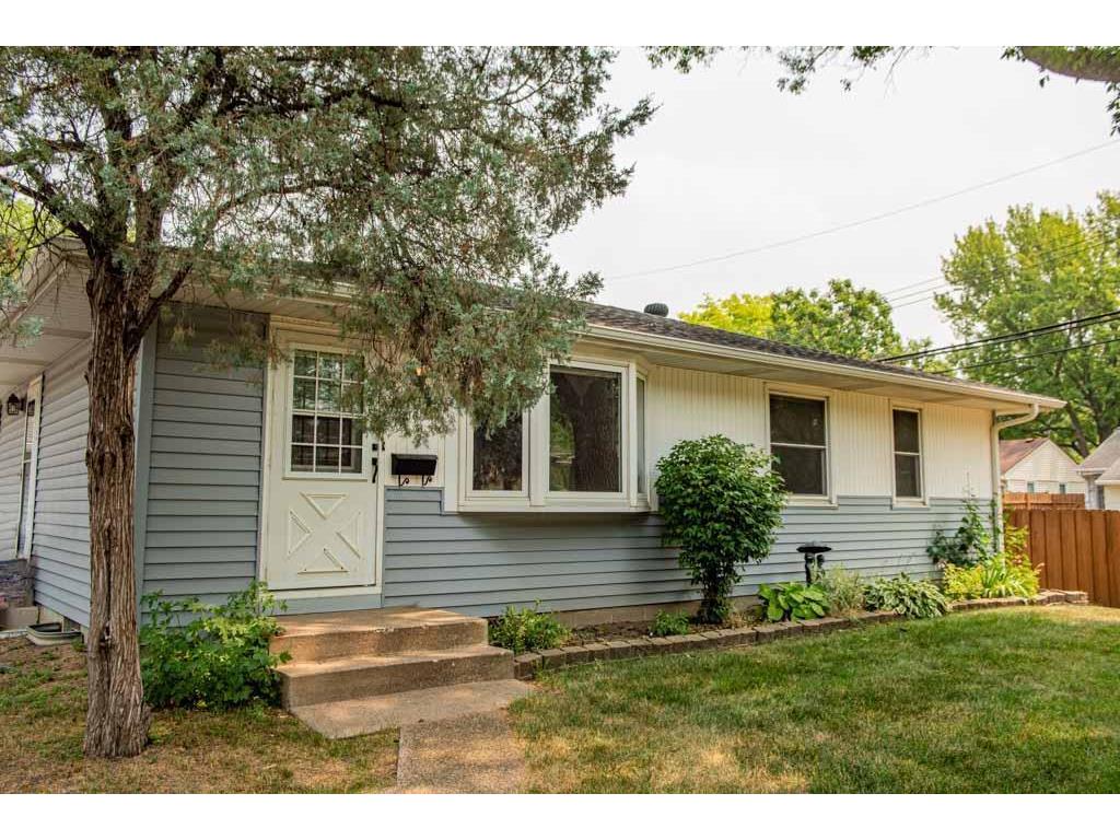 3216 Aquila Avenue N Crystal MN 55427 6403492 image1