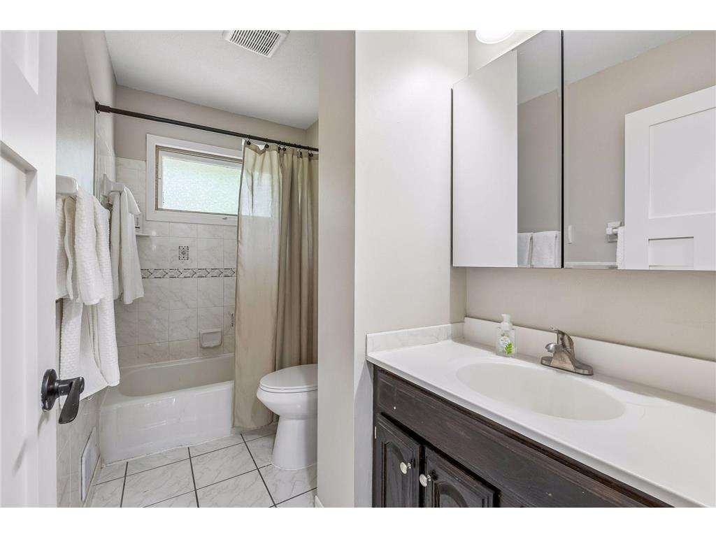 3216 W 85th Street Bloomington MN 55431 7067017 image15