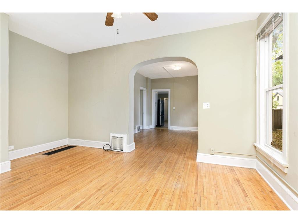 3217 Dupont Avenue S Minneapolis MN 55408 7003474 image4