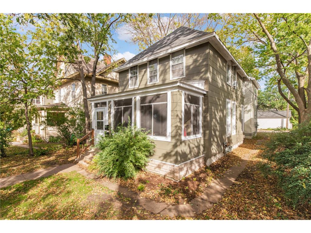 3217 Dupont Avenue S Minneapolis MN 55408 7061045 image41