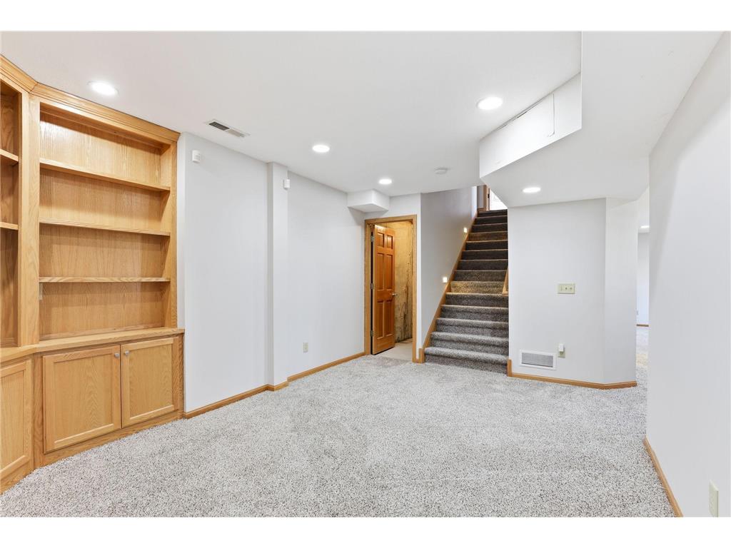3217 Meadow Brook Place Woodbury MN 55125 7044520 image33
