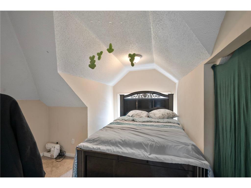 3217 Nicollet Avenue Minneapolis MN 55408 7031007 image25