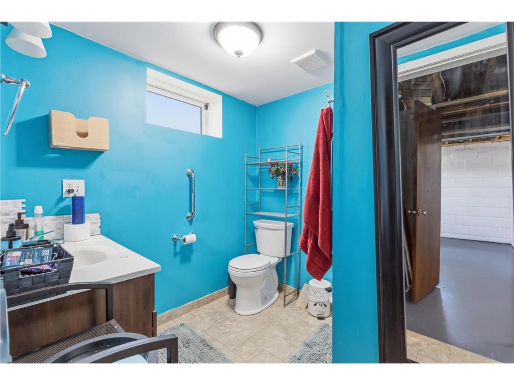 3217 Welcome Avenue N Crystal MN 55422 7083569 image23