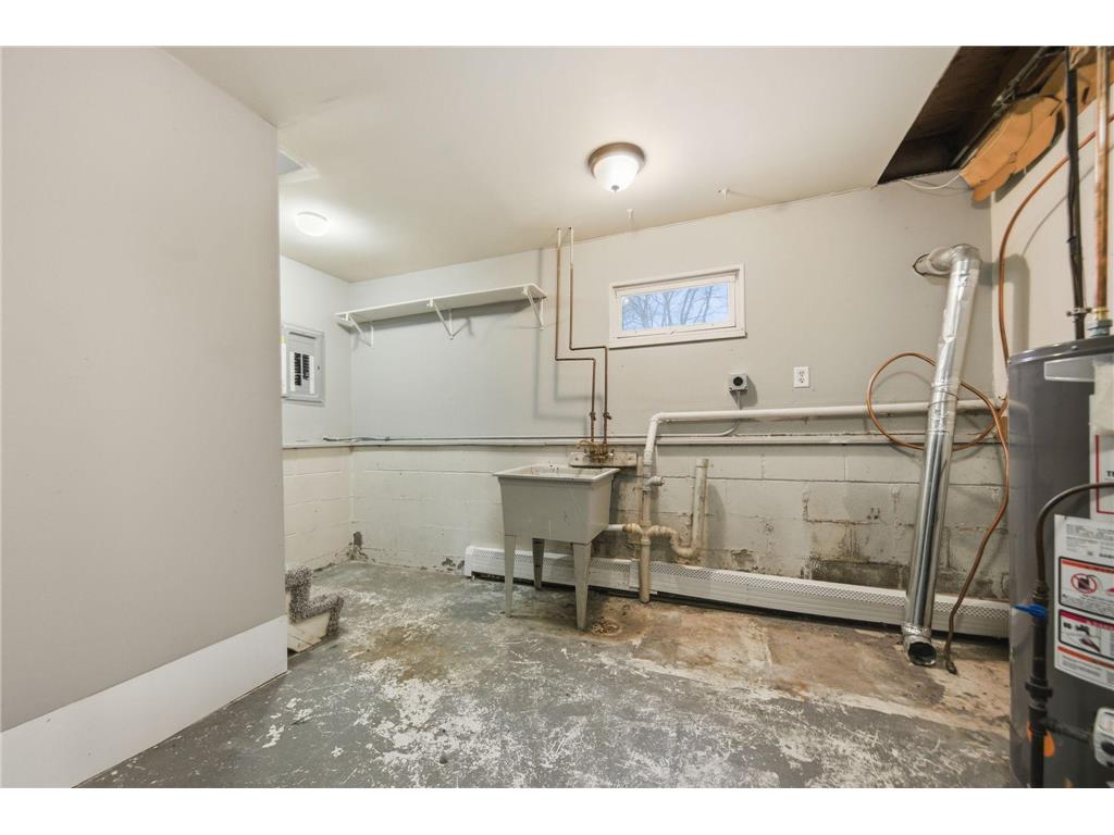 3218 Washburn Avenue N Minneapolis MN 55412 7005836 image34