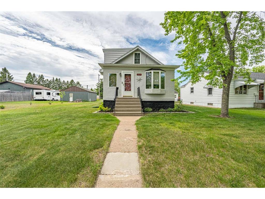 3219 4th Avenue W Hibbing MN 55746 7082156 image1