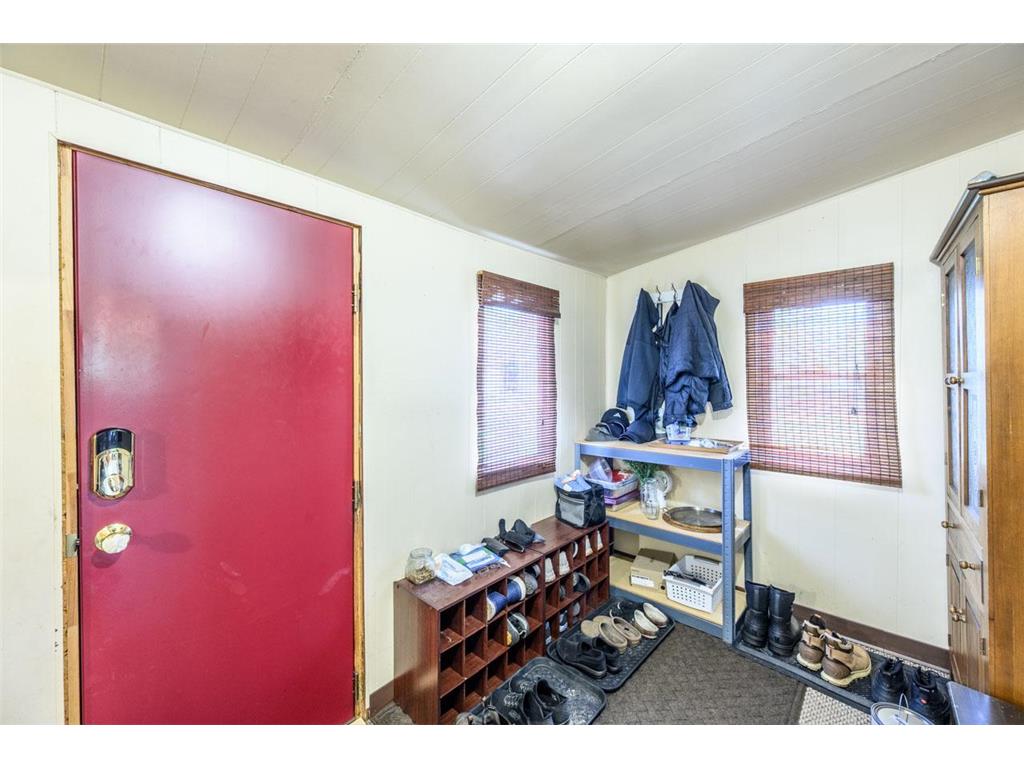 3219 4th Avenue W Hibbing MN 55746 7082156 image20