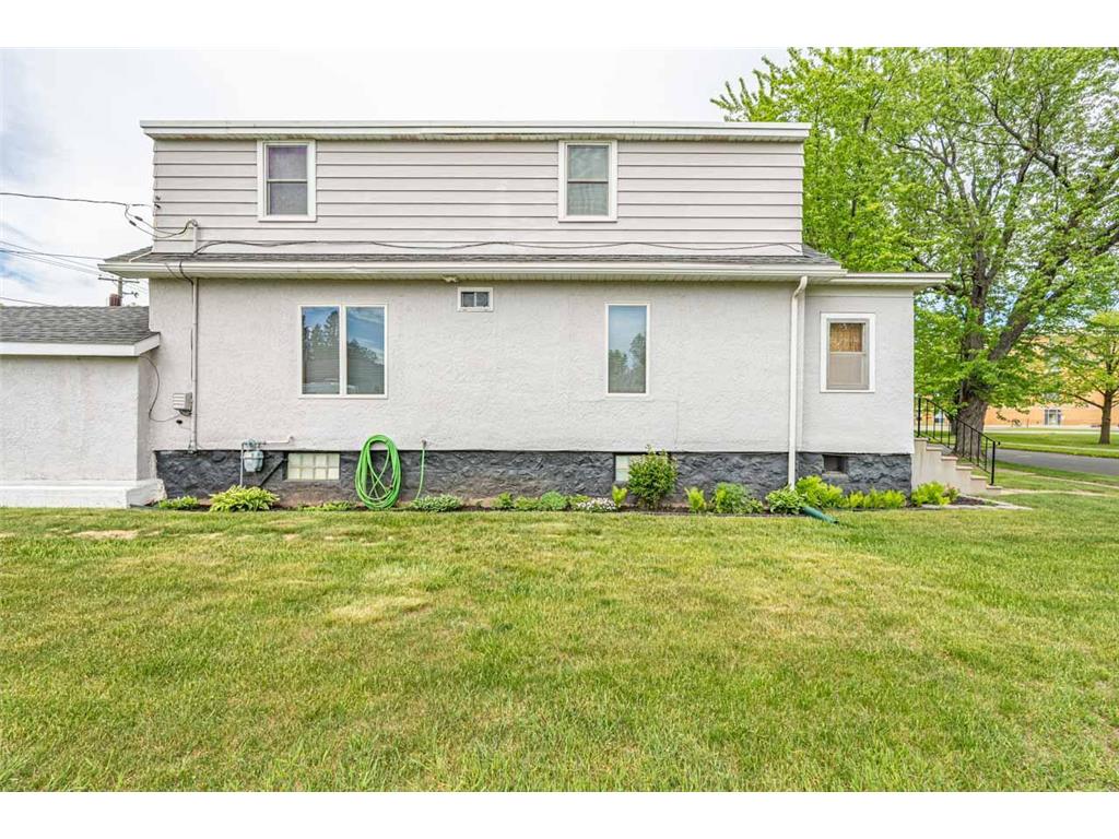 3219 4th Avenue W Hibbing MN 55746 7082156 image40