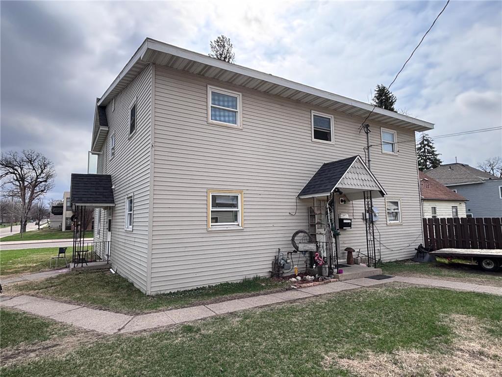 322 5th Avenue E Alexandria MN 56308 7060763 image2
