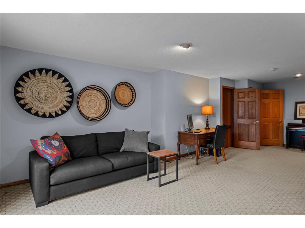 322 74th Avenue N Brooklyn Park MN 55444 7056079 image19