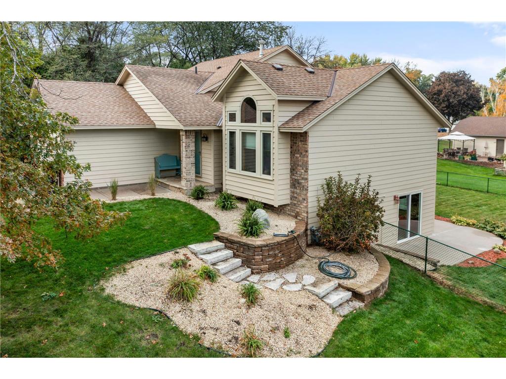 322 74th Avenue N Brooklyn Park MN 55444 7056079 image2