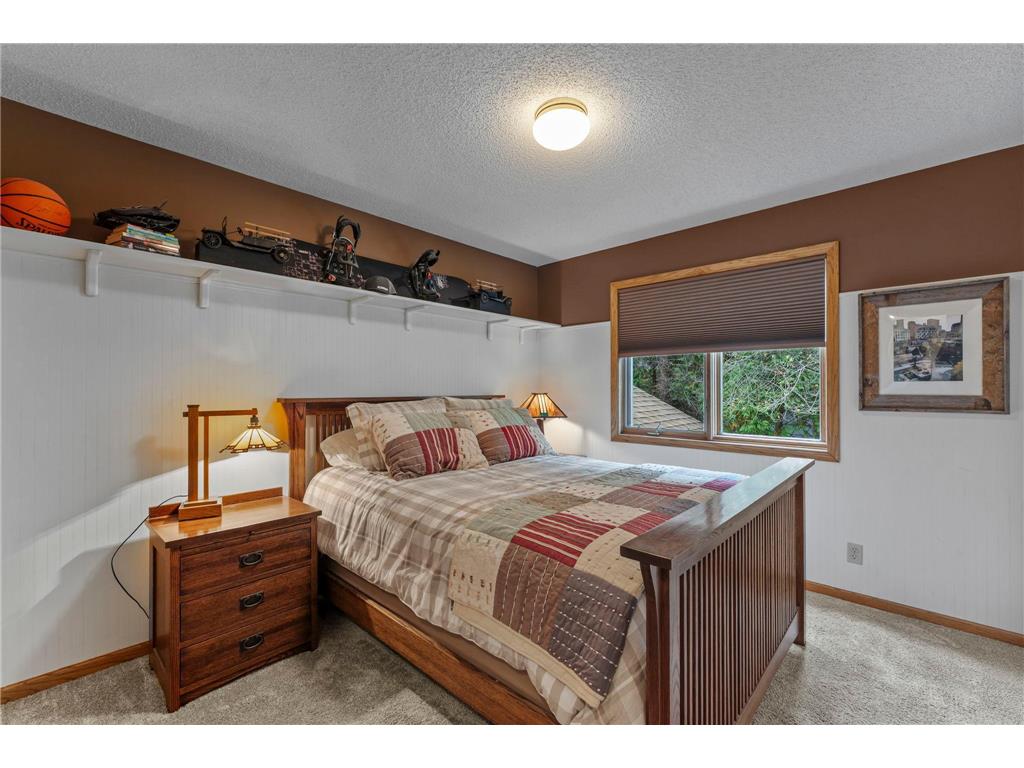 322 74th Avenue N Brooklyn Park MN 55444 7056079 image33