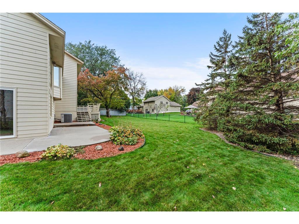 322 74th Avenue N Brooklyn Park MN 55444 7056079 image42
