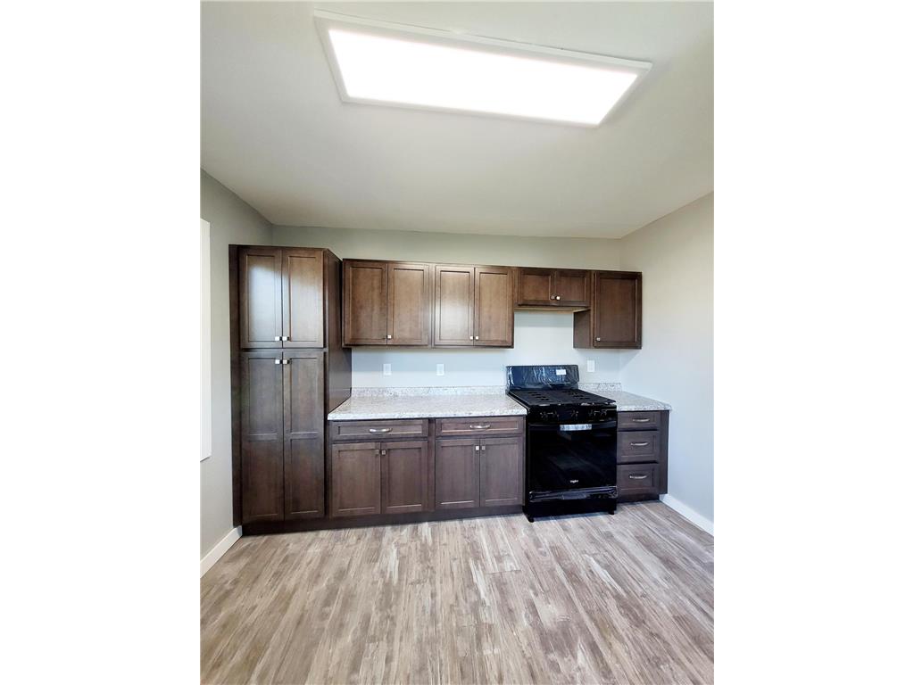 322 E Vine Street Mankato MN 56001 7044250 image15