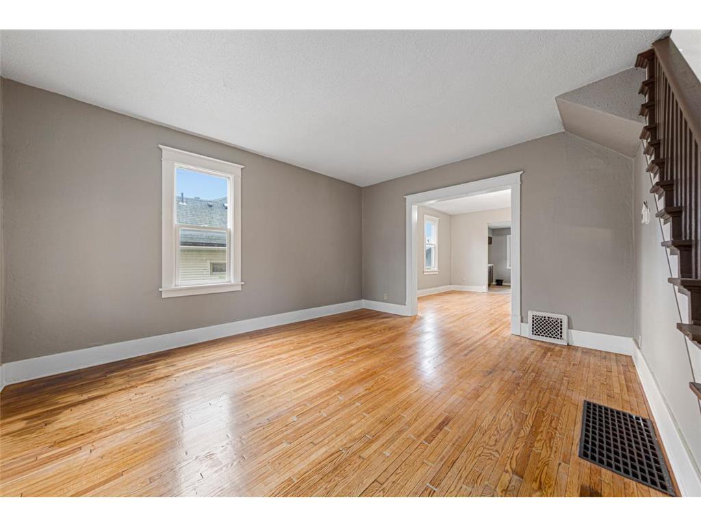 322 E Vine Street Mankato MN 56001 7044250 image6