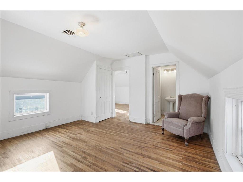 322 N 5th Street N North Hudson WI 54016 7004465 image9