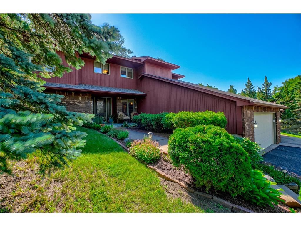 322 N Cudd Avenue River Falls WI 54022 7090566 image1