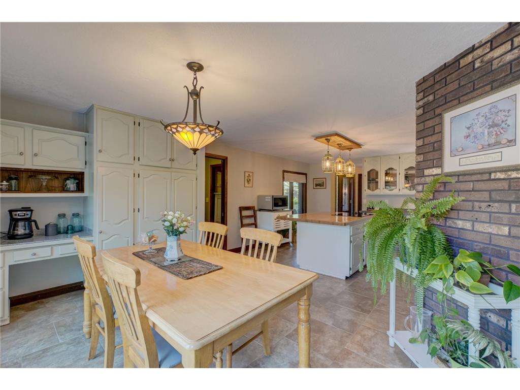 322 N Cudd Avenue River Falls WI 54022 7090566 image12
