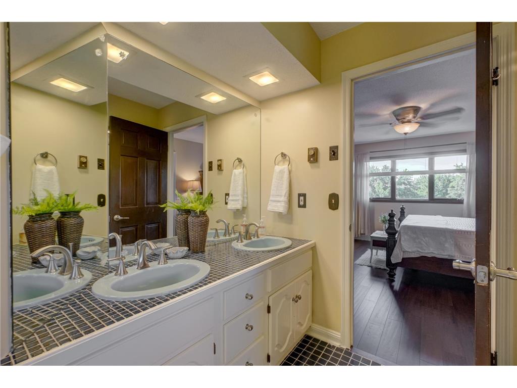 322 N Cudd Avenue River Falls WI 54022 7090566 image26
