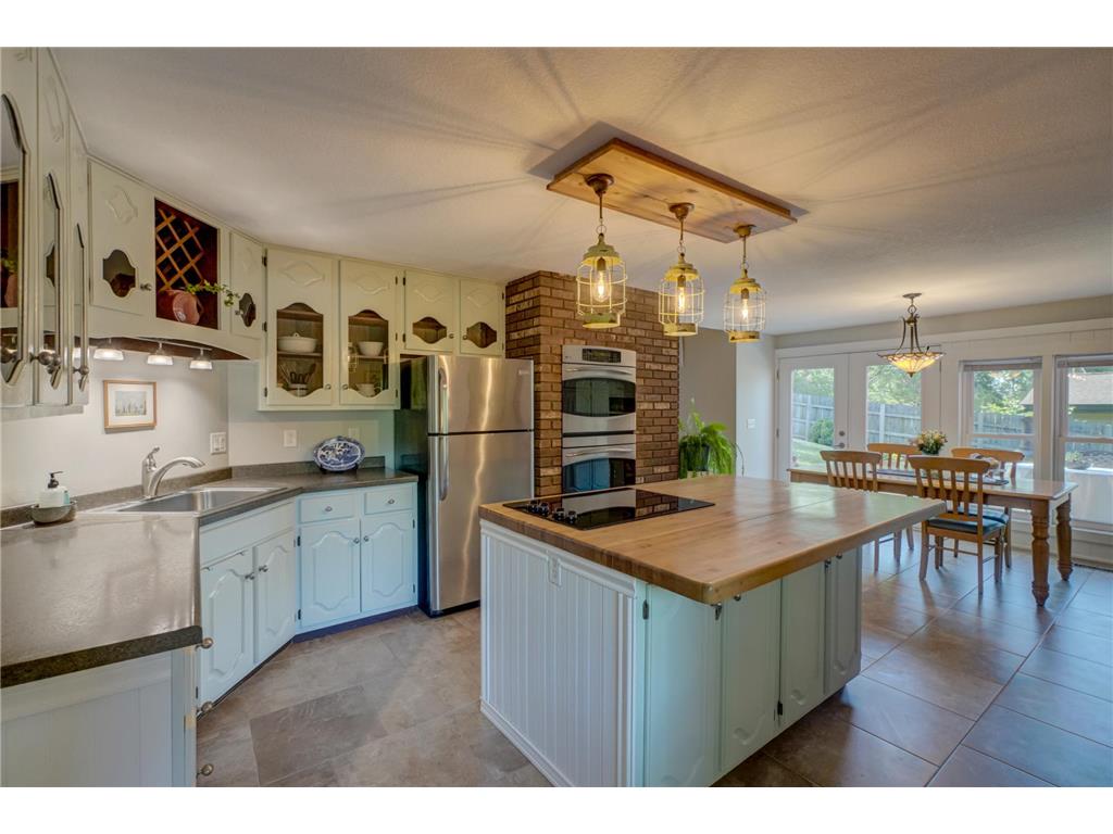 322 N Cudd Avenue River Falls WI 54022 7090566 image8