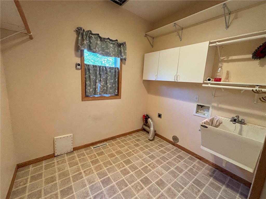 322 Oriole Avenue N Thief River Falls MN 56701 7041505 image15