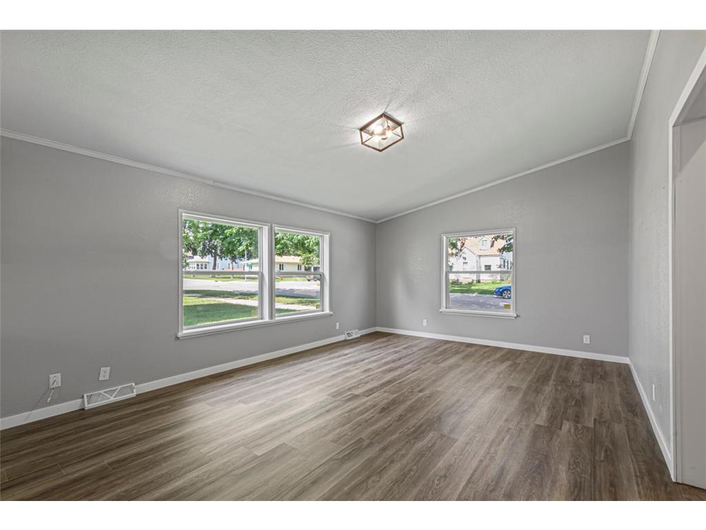 322 Park Row Saint Peter MN 56082 6774015 image15