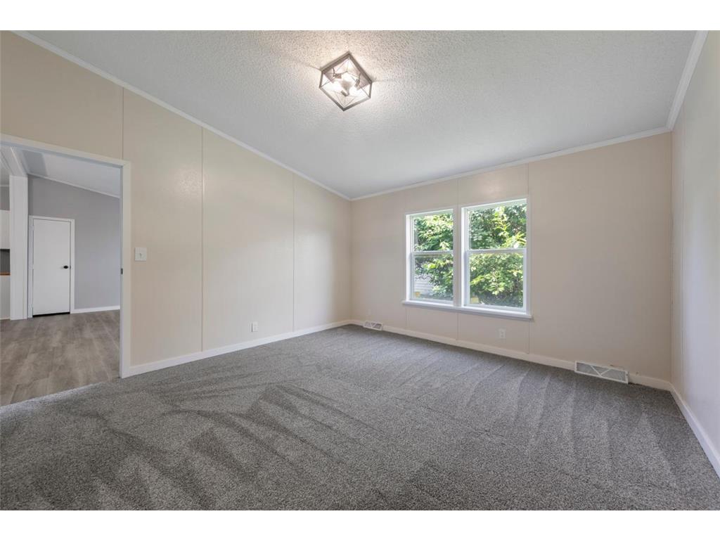 322 Park Row Saint Peter MN 56082 6774015 image21