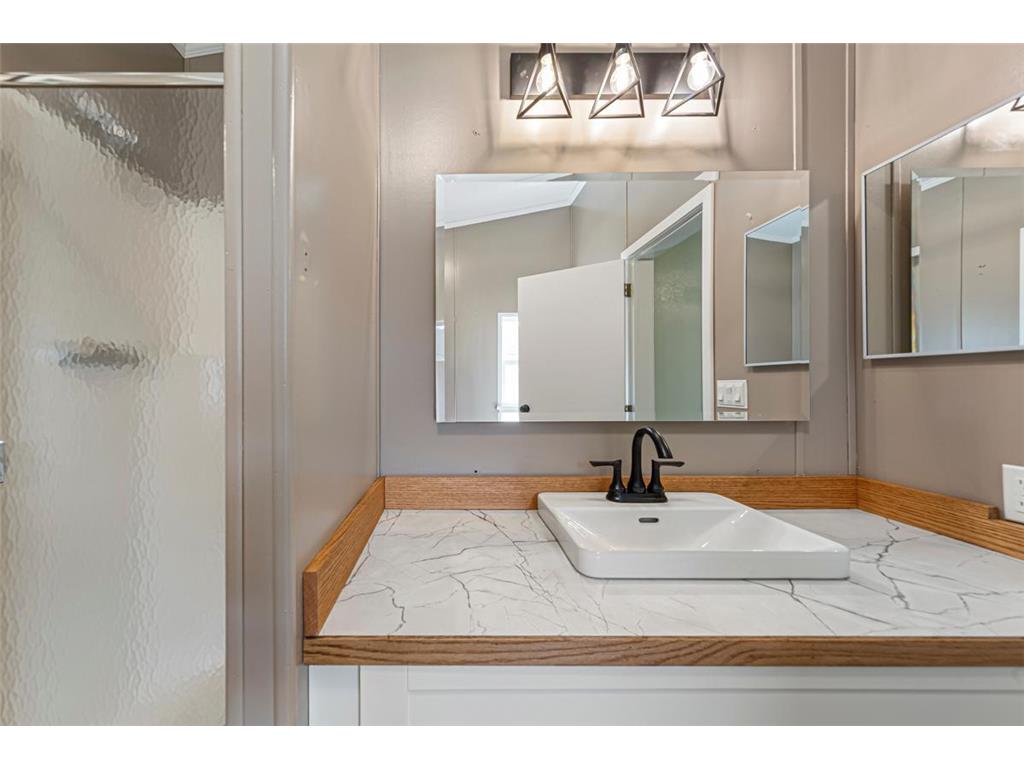 322 Park Row Saint Peter MN 56082 6774015 image24