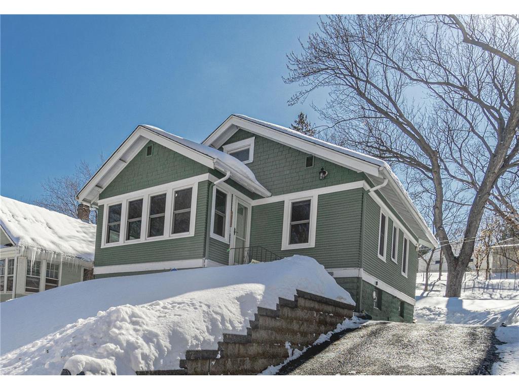 322 Sidney Street E Saint Paul MN 55107 6336658 image1