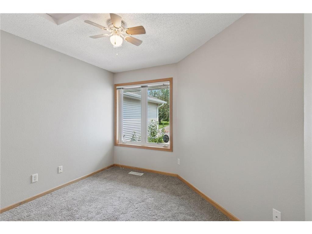 322 Sunfish Court Winsted MN 55395 7008374 image17