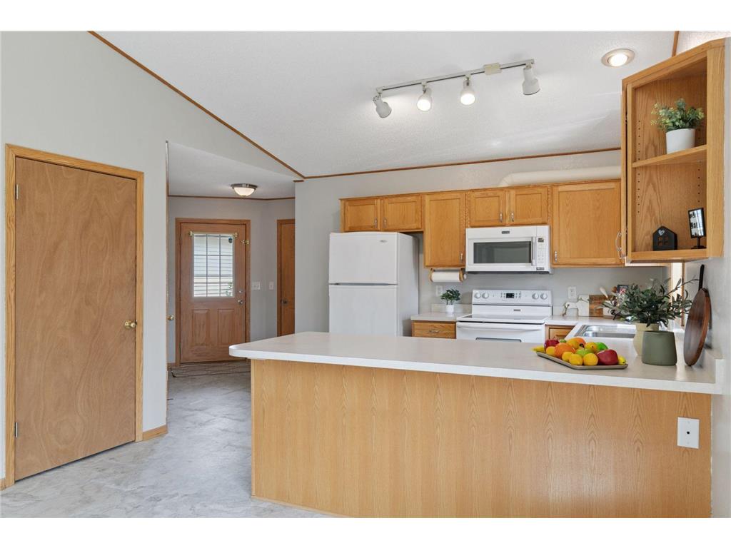 322 Sunfish Court Winsted MN 55395 7008374 image6