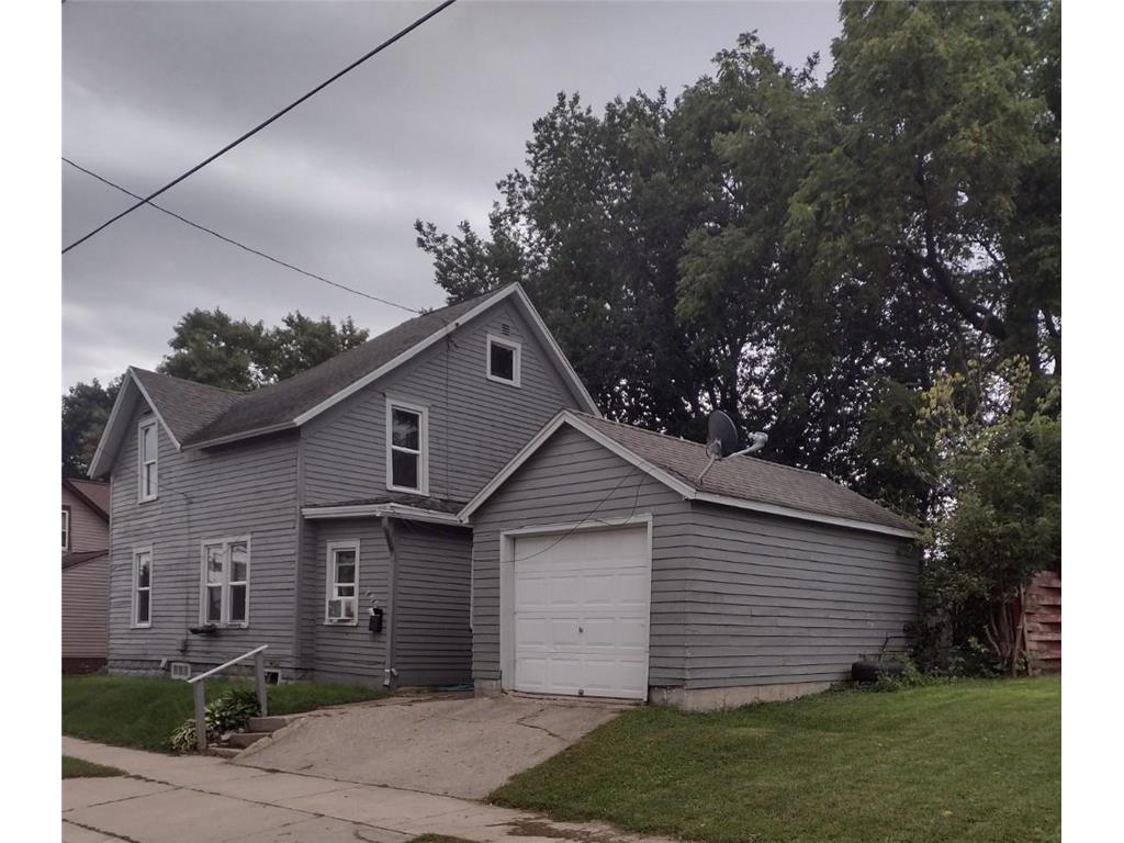 322 Willow Street, Fairmont, MN, 56031 MLS 6261630 Edina Realty