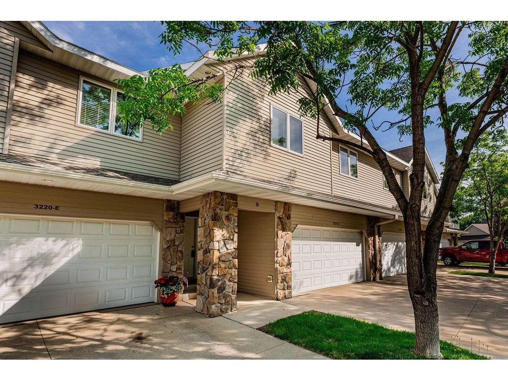 3220 40th Avenue S #D Fargo ND 58104 7082148 image1