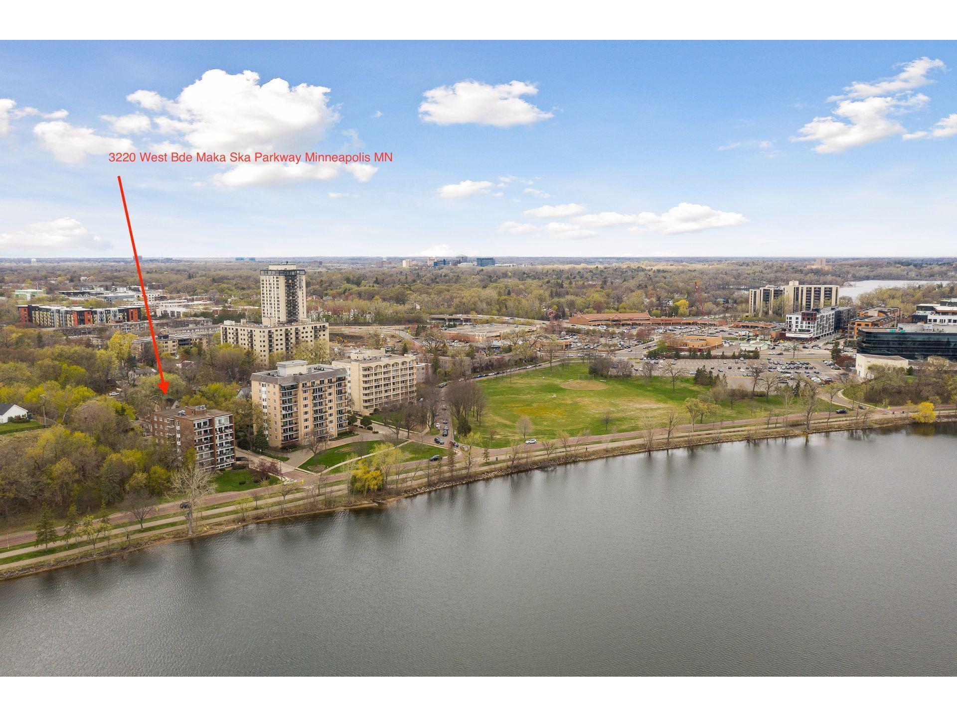 3220 W Bde Maka Ska Parkway 401, Minneapolis, MN, 55416 MLS 5743536