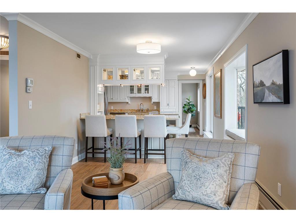 3220 W Bde Maka Ska Parkway 401, Minneapolis, MN, 55416 MLS 7784685