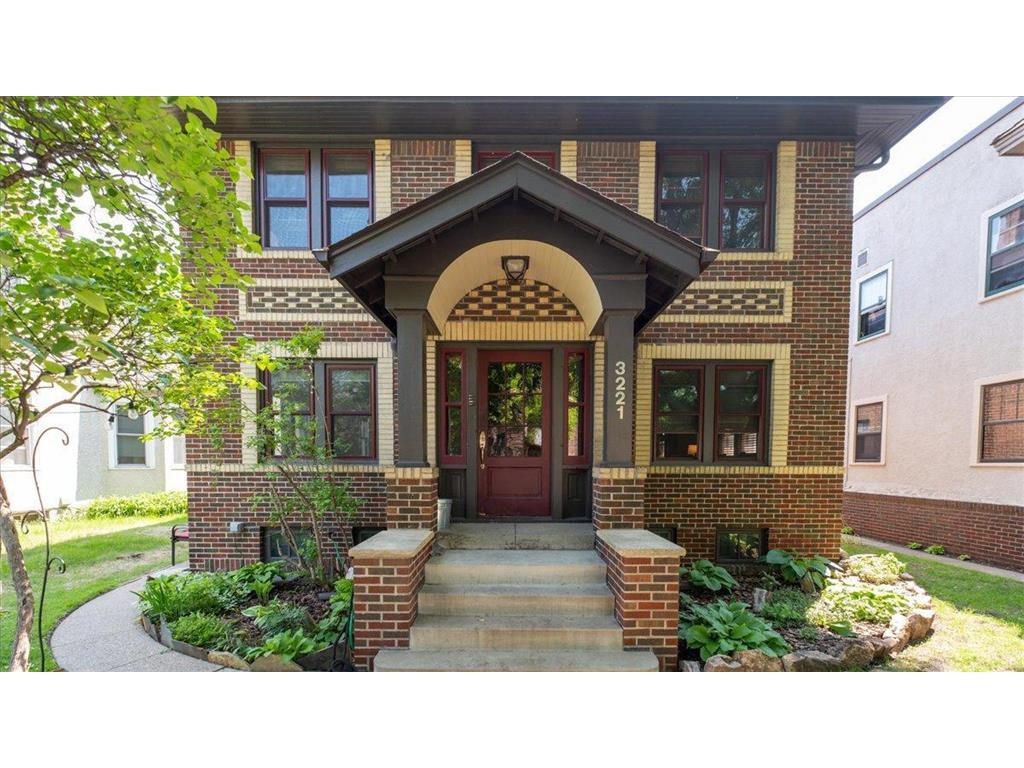 3221 Garfield Avenue S #1 Minneapolis MN 55408 6374656 image1