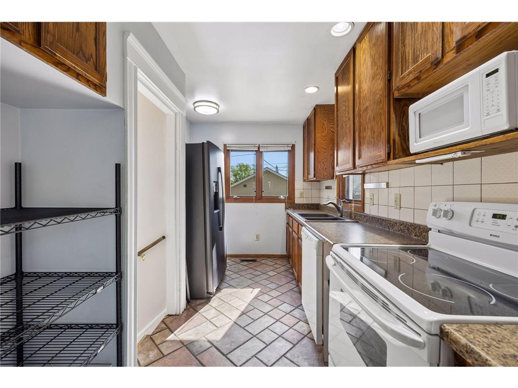 3222 James Avenue N Minneapolis MN 55412 7059922 image13