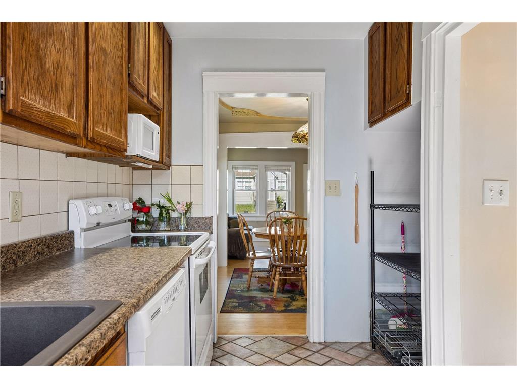 3222 James Avenue N Minneapolis MN 55412 7059922 image15