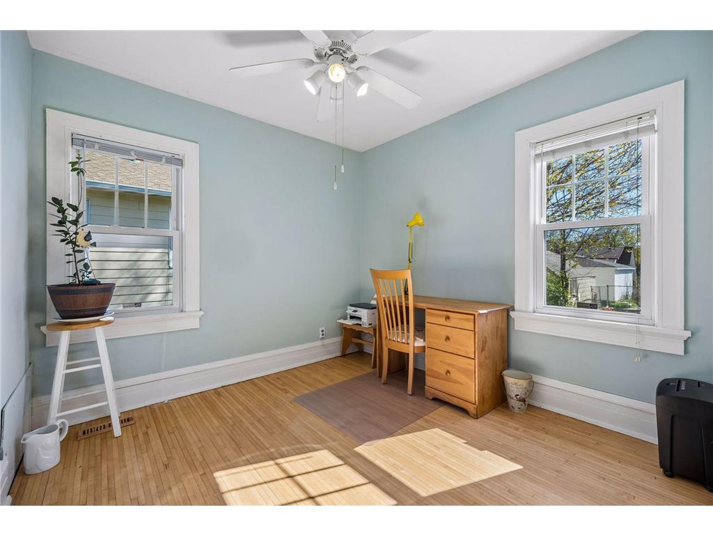 3222 James Avenue N Minneapolis MN 55412 7059922 image21