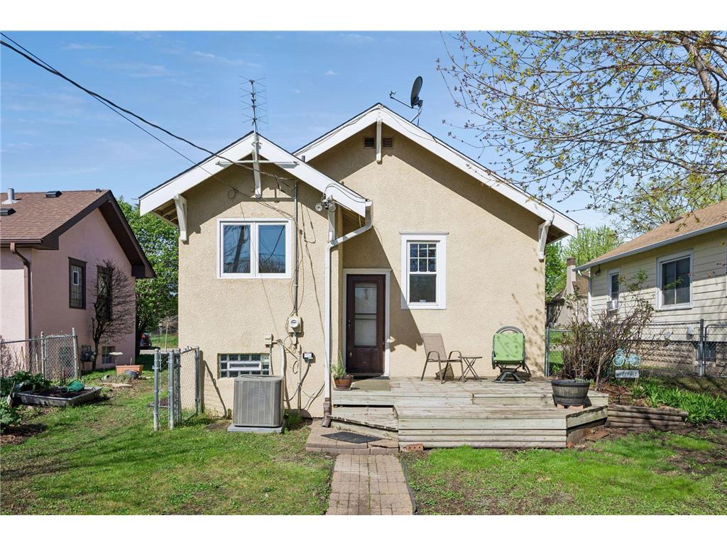 3222 James Avenue N Minneapolis MN 55412 7059922 image33